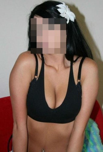 Yenimahalle Escort — Şehrin Koşturmacasından Uzak, Dinlendirici Sohbet