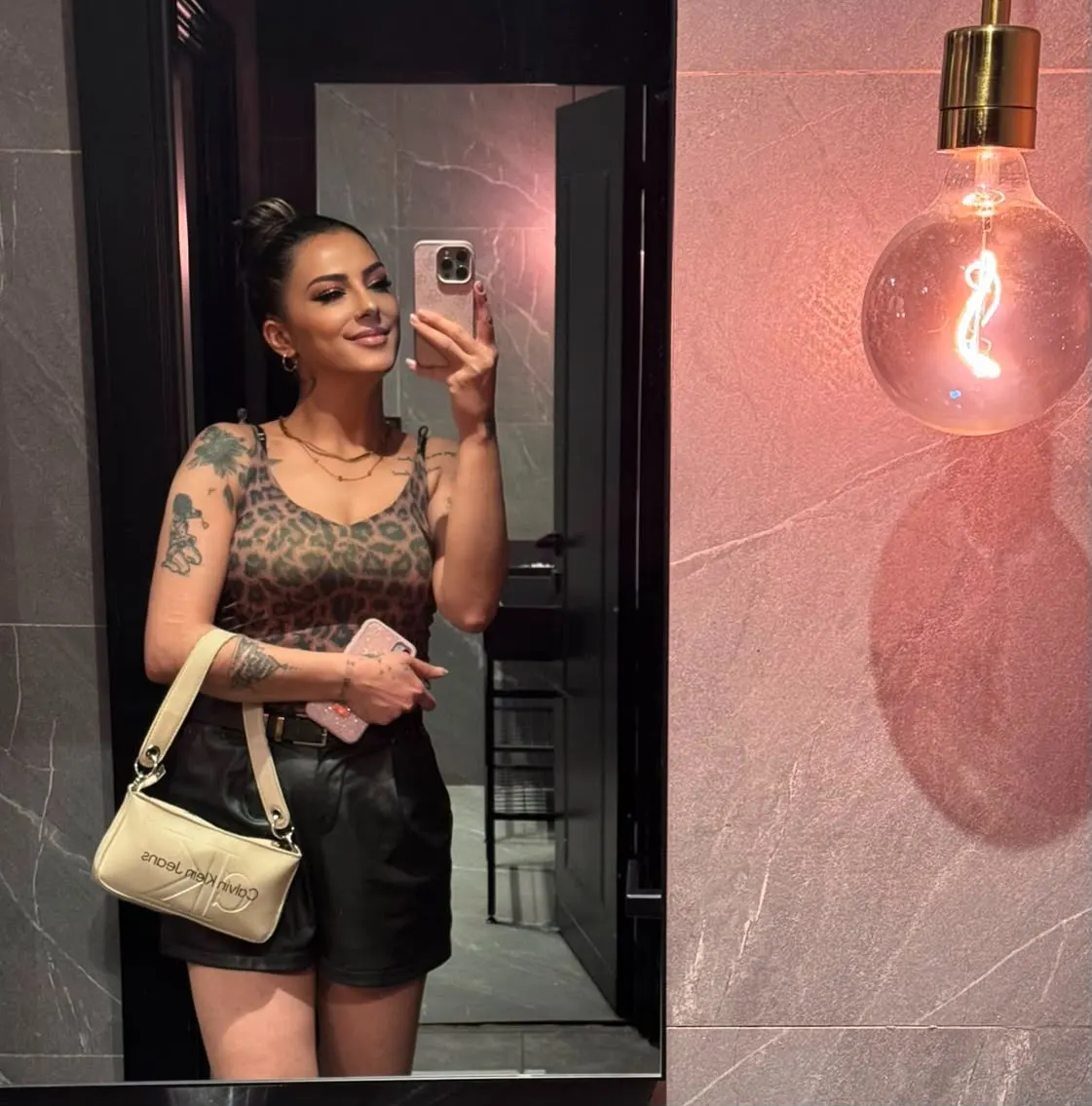 Tuğçe Yenimahalle Escort | Özel ve Büyüleyici Bir Gece